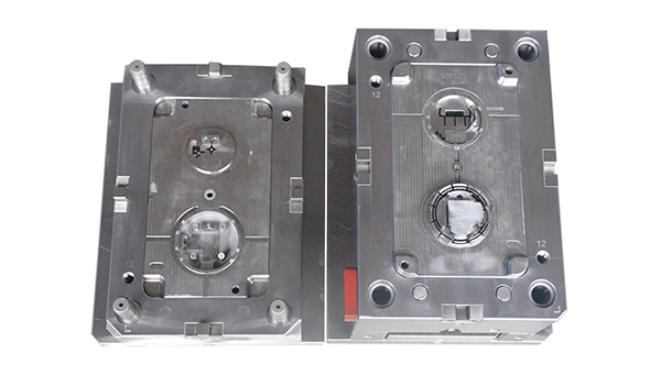 注塑模具开模 注塑模具开模