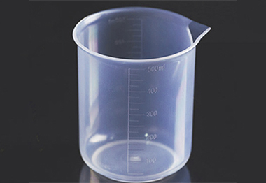 星空体育app官方入口量杯塑胶模具