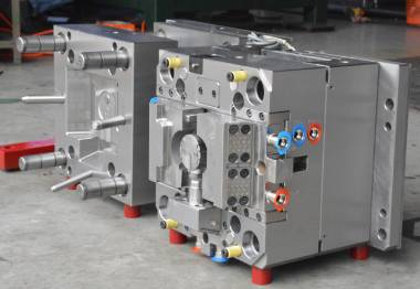 星空体育app官方入口注塑精密模具