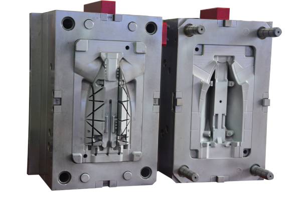 星空体育app官方入口精密注塑模具