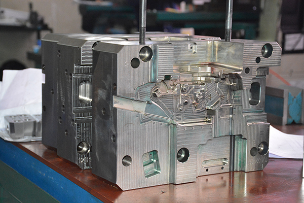 塑料注塑模具加工厂 塑料注塑模具加工厂