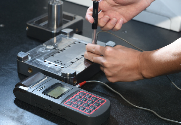 深圳模具工厂 深圳模具工厂