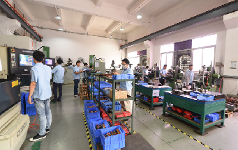 深圳精密模具厂-星空体育app官方入口值得被信赖的厂家