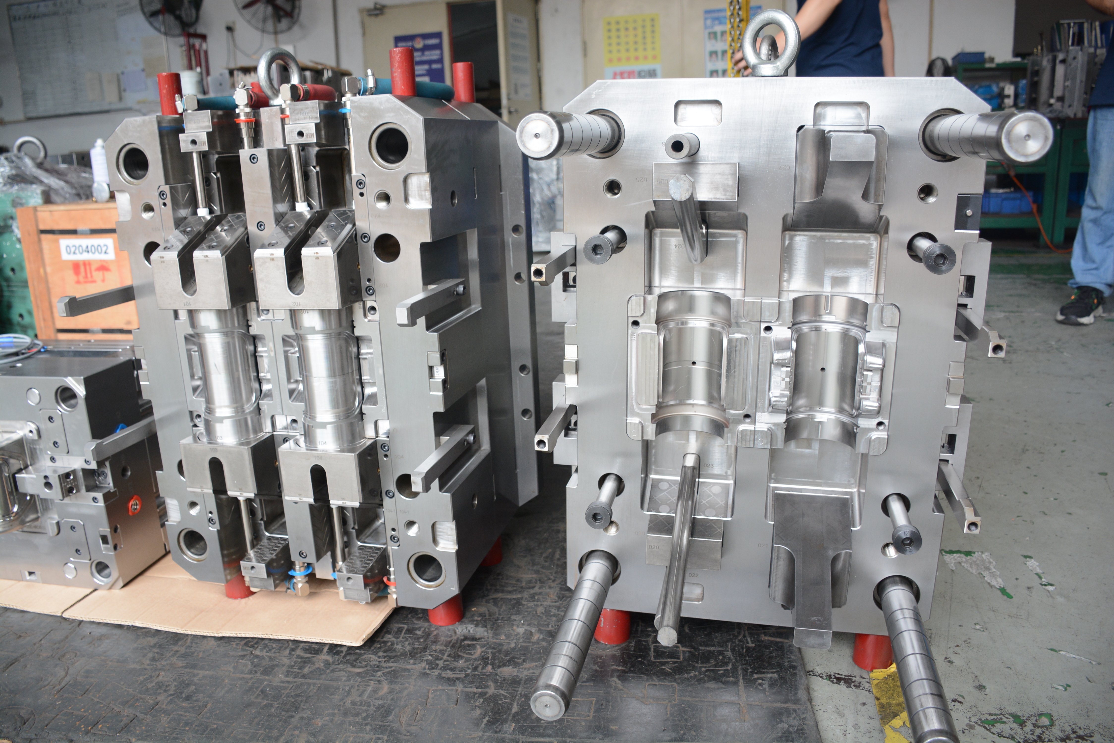 医疗器械注塑模具，开启医疗领域的精细制造之路